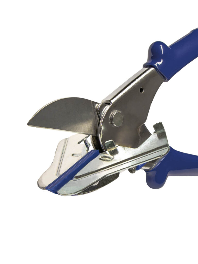 Forbice Tagliaprofili del marchio Corona, il laboratorio di Ullmann, strumenti per chi sa fare dal 1931