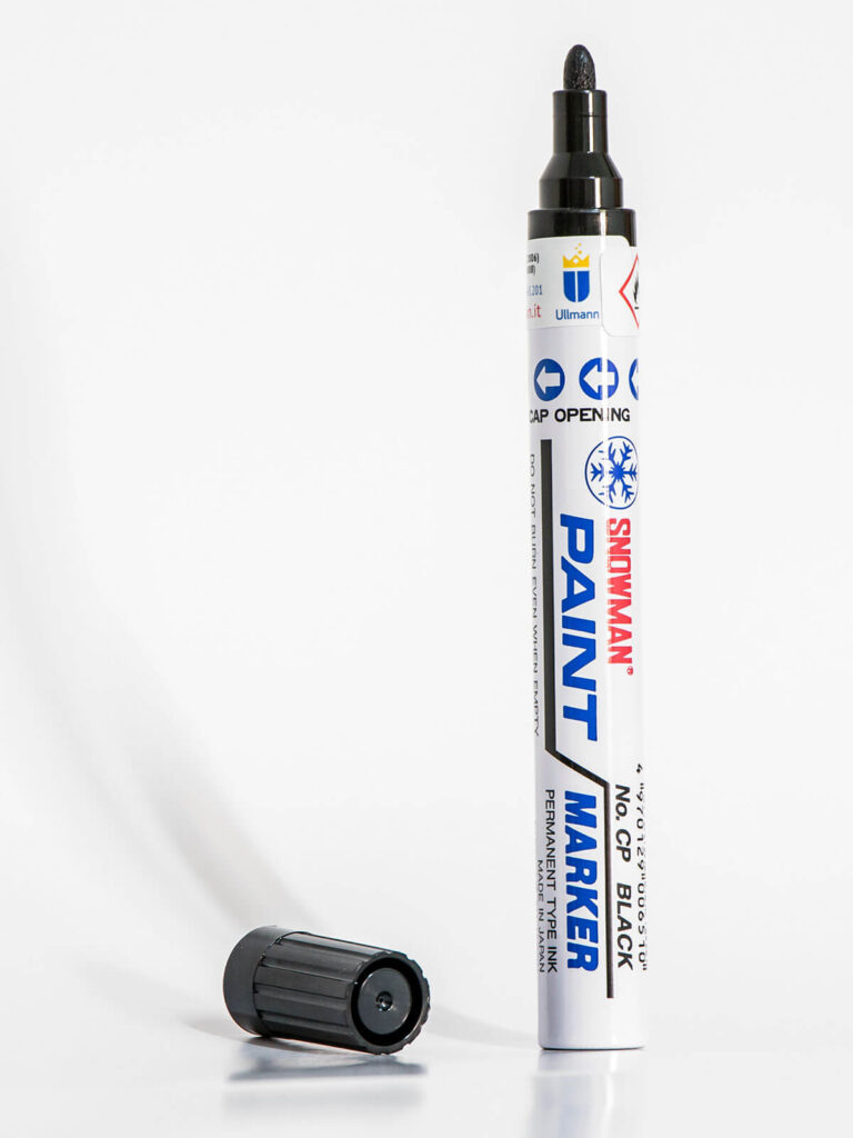 Pennarello Paint Marker, del brand Snowman distribuito da Ullmann dal 1980
